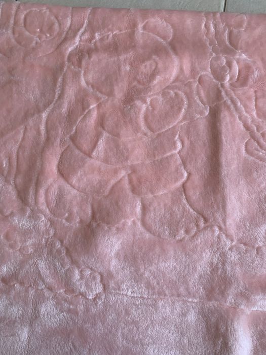 Nova-  Manta rosa cama grades bebé