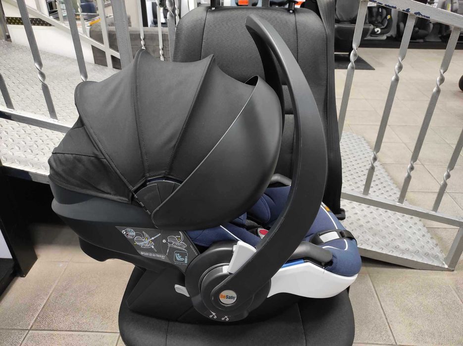 Fotelik 0-13kg BeSafe IZI GO Modular + baza isofix Z EKSPOZYCJI
