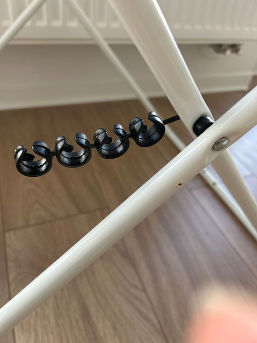 Suszarka duży stojak na pranie bieliznę do środka lub na zewnątrz