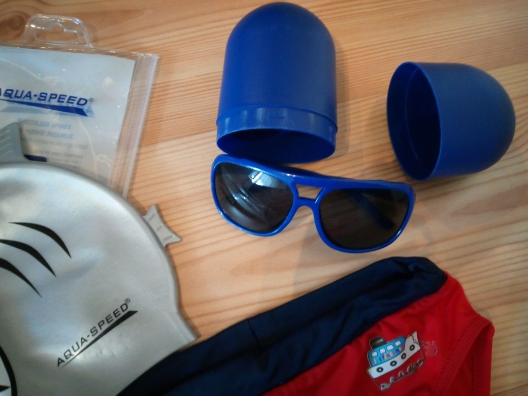 Zestaw.kąpielowy :czepek, kąpielówki i okulary p/słoneczne