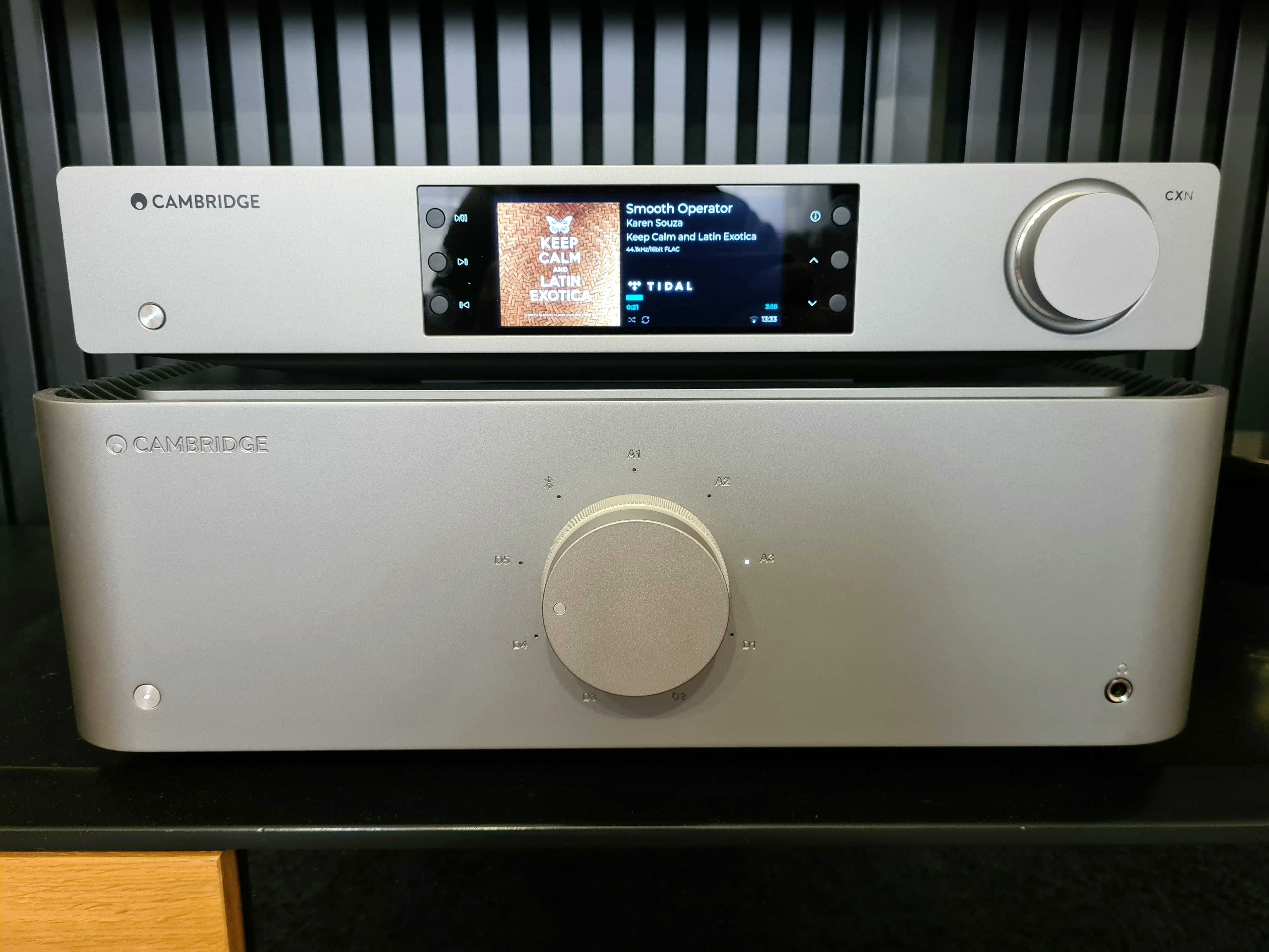 Wzmacniacz zintegrowany Cambridge Audio Edge A