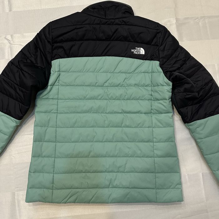 The North Face. Куртка жіноча , оригінальна. Нова. Розмір M; L; XL