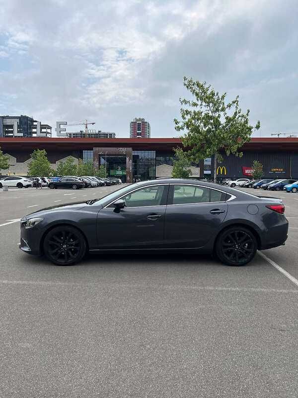 Mazda 6 2015 2.5 бензин автомат