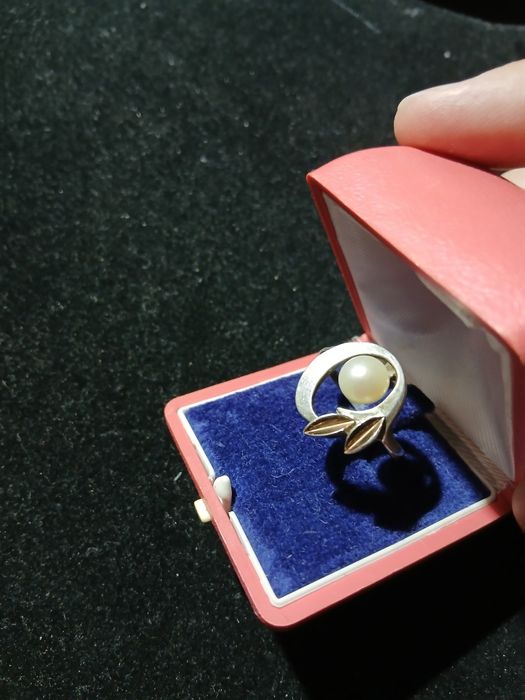 Продам серебряный сувенир