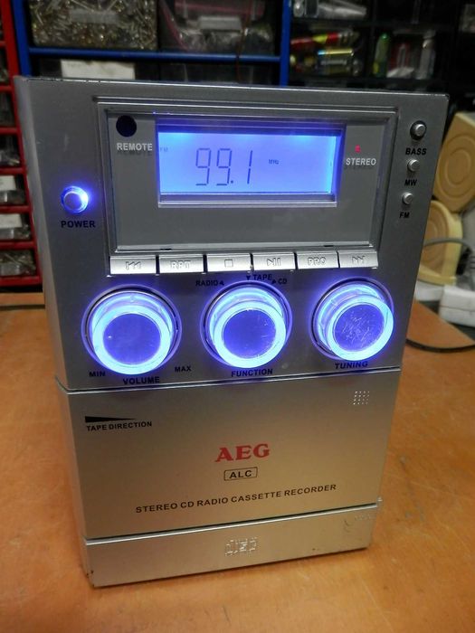 Sprzedam wieżę AEG ALC bez kolumn i pilota