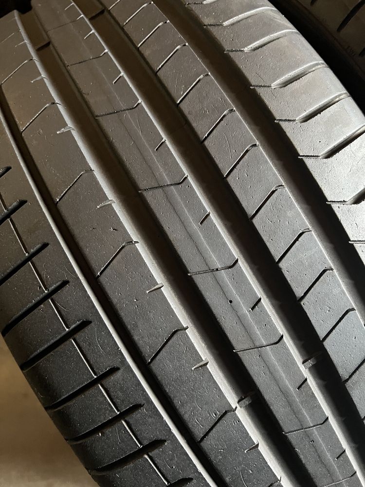 315/35/20+275/40/20 R20 Pirelli PZero PZ4 Runflat 4шт