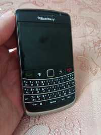 Мобільний телефон BlackBerry 9700