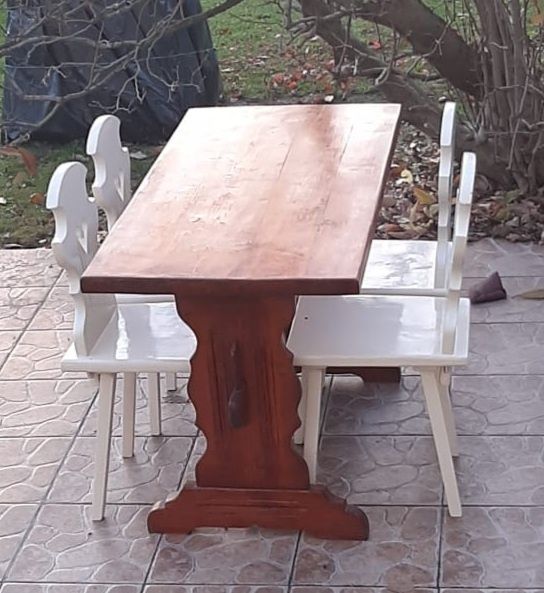 Zestaw stół + krzesła drewno