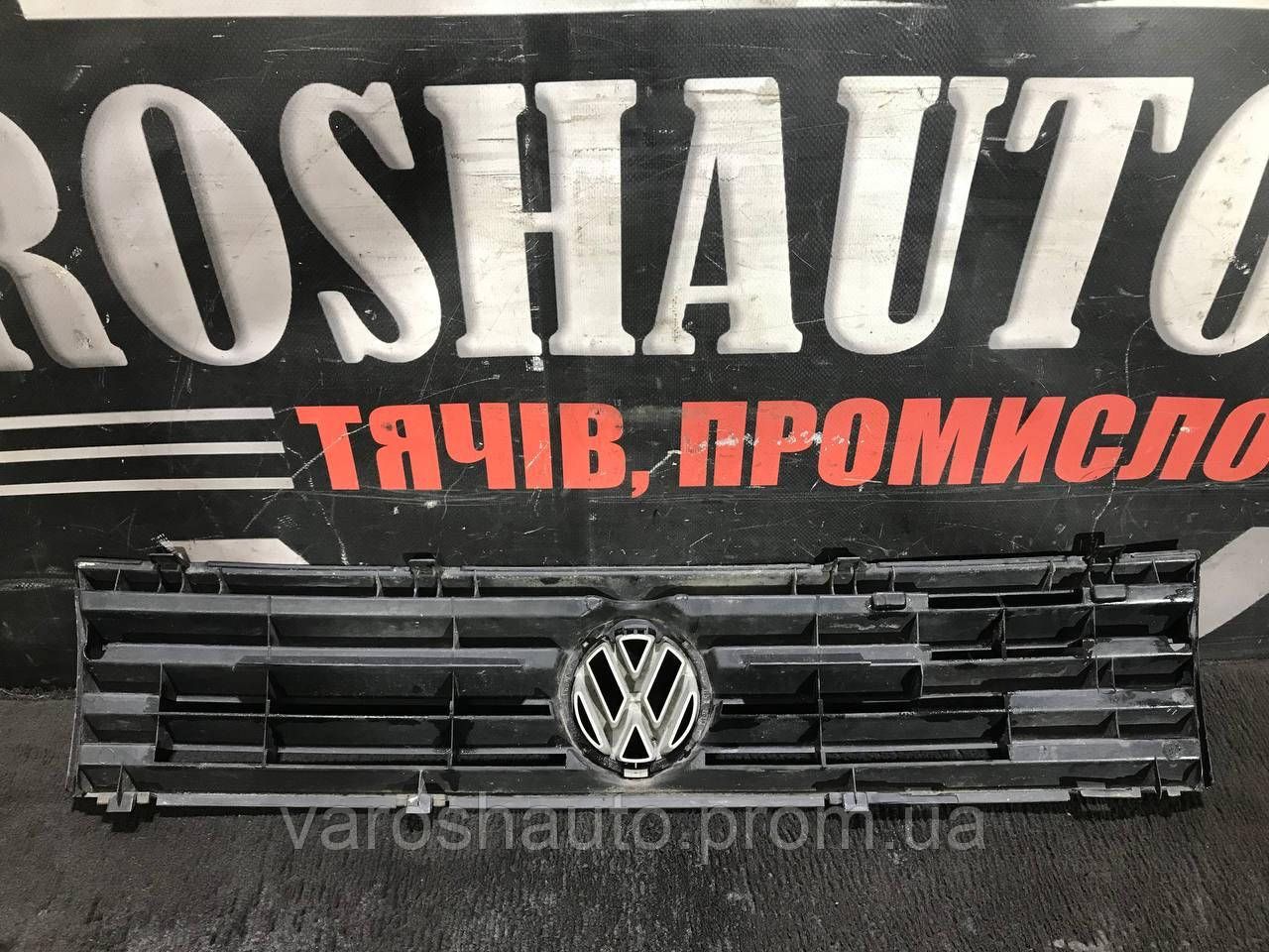 Решітка радіатора Volkswagen Polo II (2F) 867853653G 5396