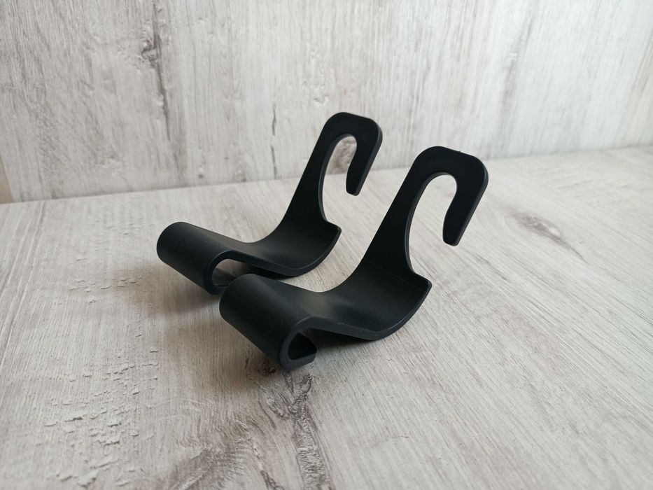 zestaw 2 wieszaków na zagłówek samochodowy