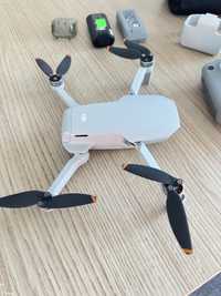 Sprzedam DJI mini 2 + 3 baterie