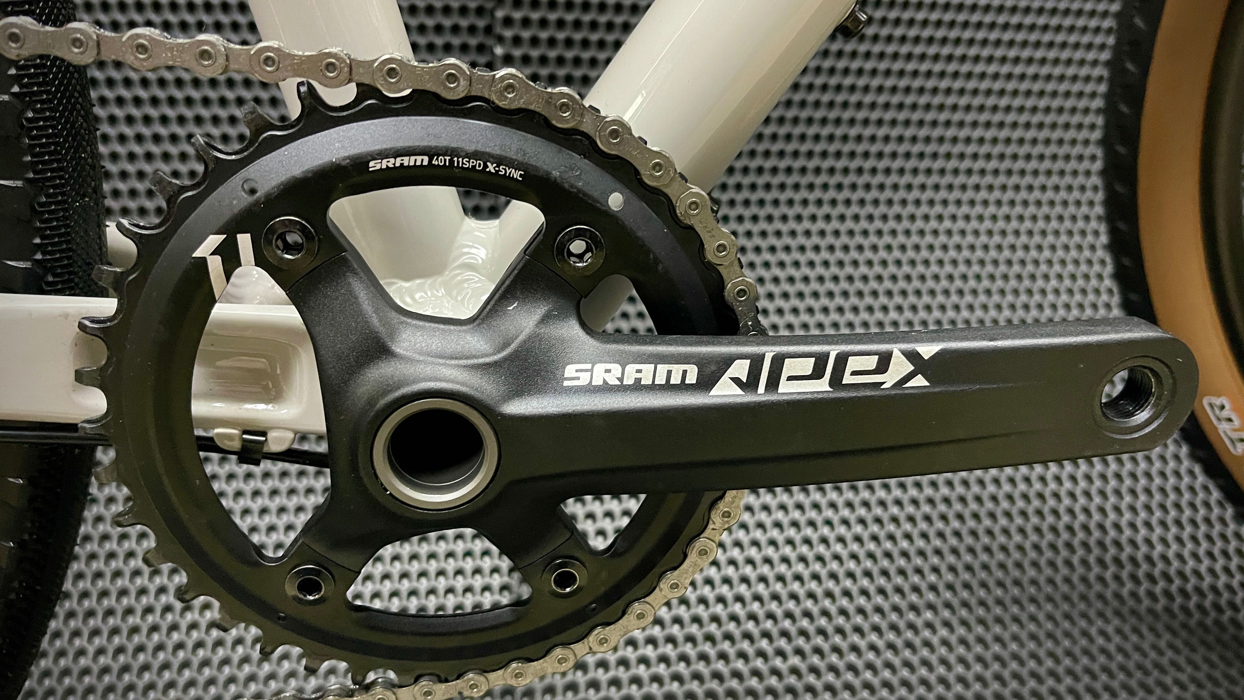 Гревел Kona Rove NRB 2023