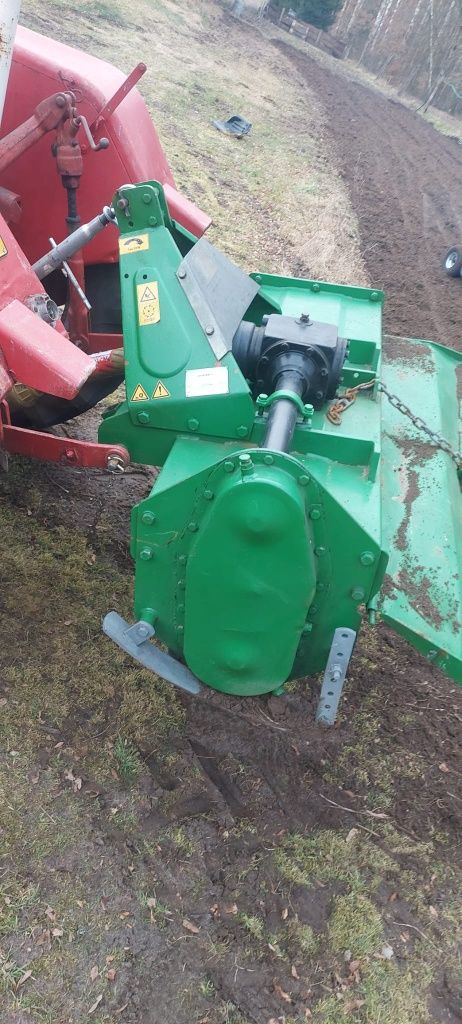 Traktorek ogrodniczy iseki Kubota yanmar c 330  glebogryzarka Wom
