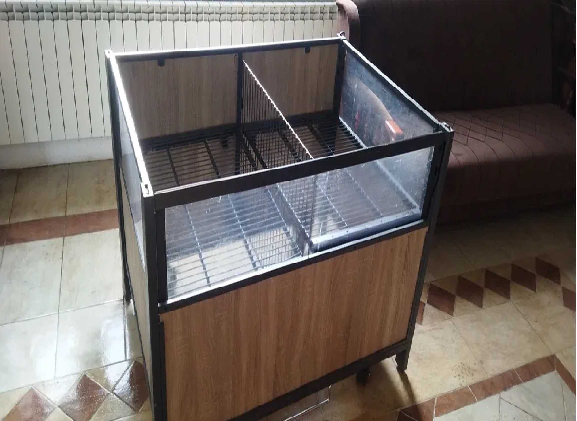 Kosz sklepowy ekspozycyjny odzież wyprzedaż wyposażenie sklepu regał