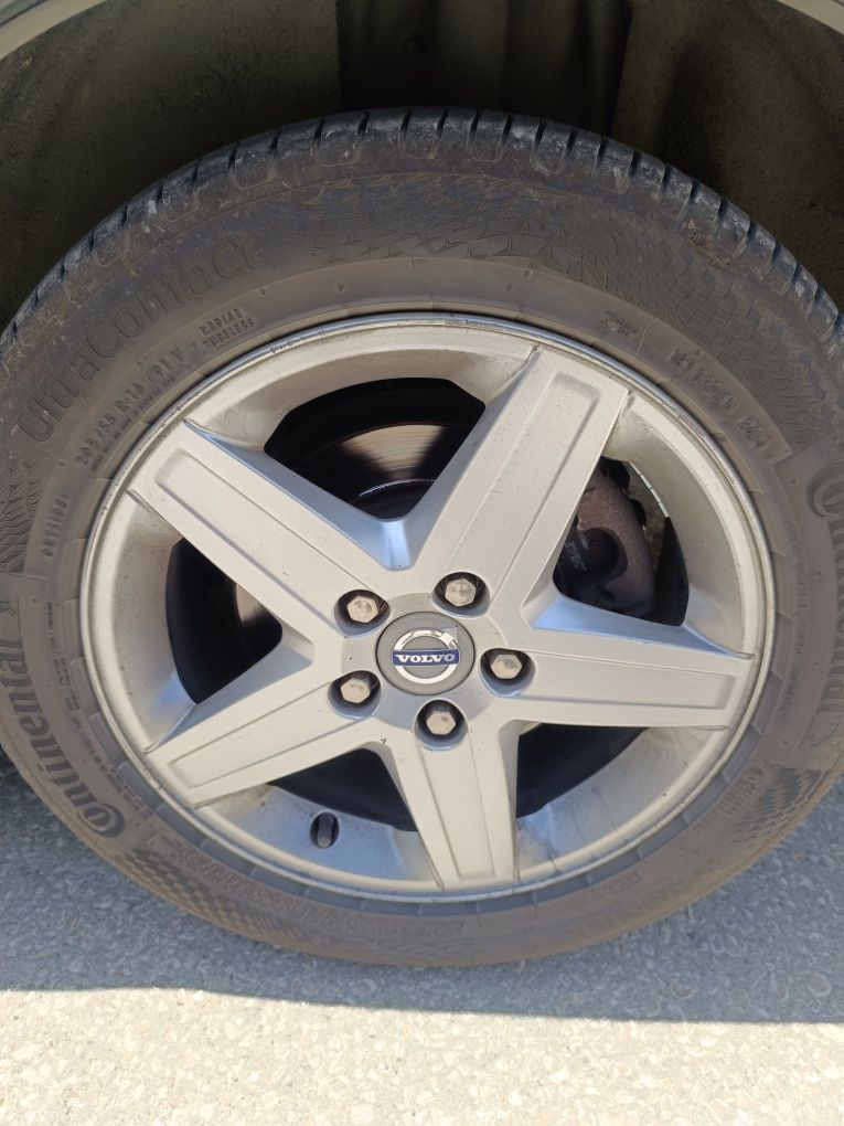 4 jantes 16 5x108 Volvo com pneus