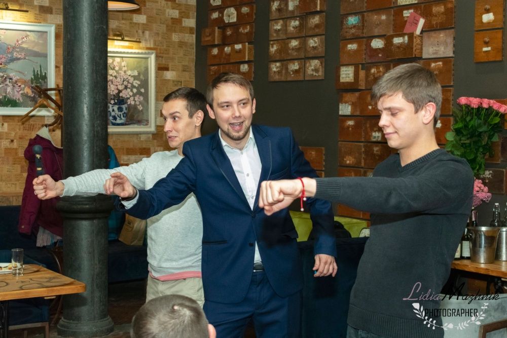 Подарок на Свадьбу, Праздник, Юбилей - Выступление фокусника. Харьков