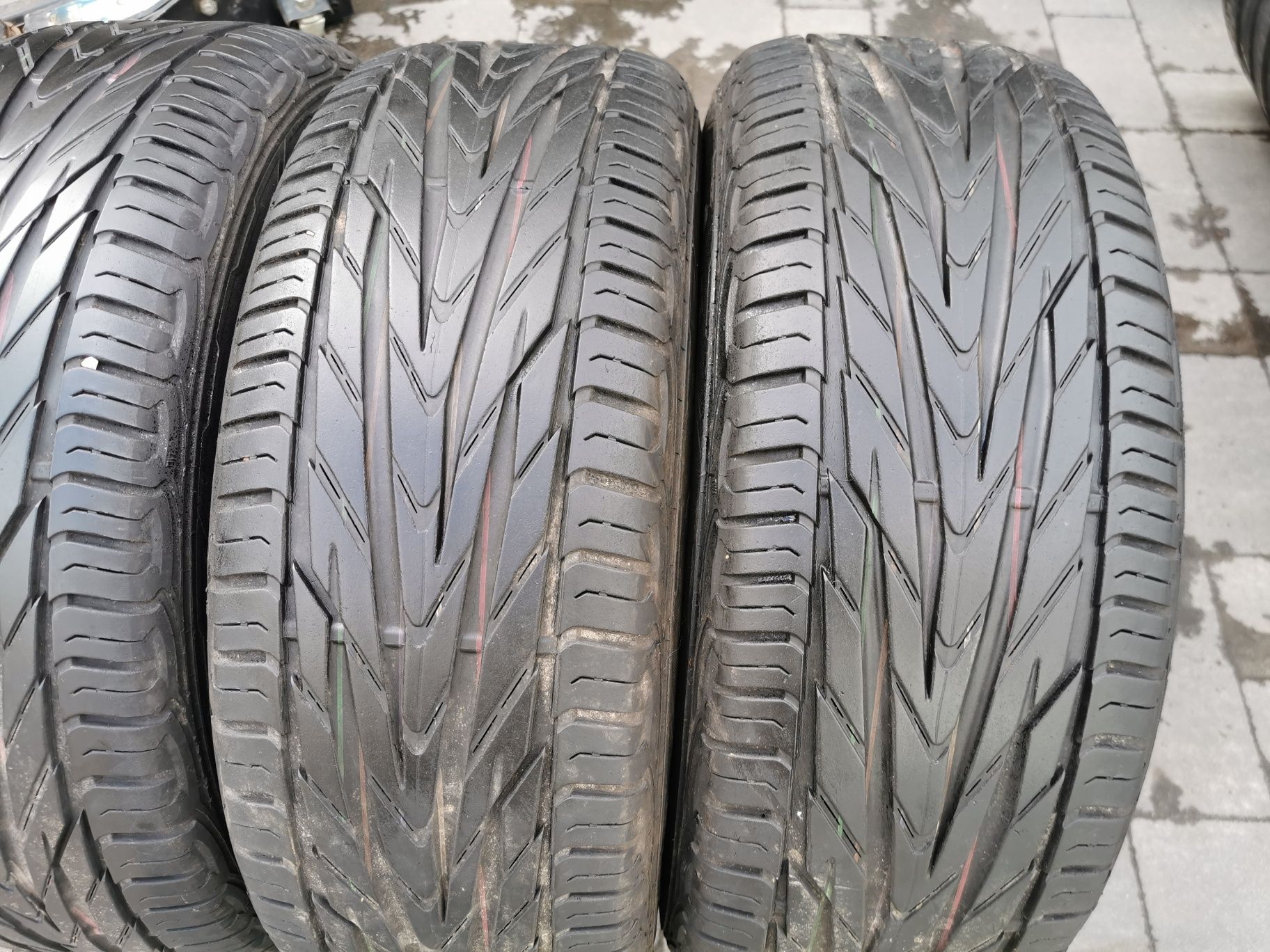 Летняя резина 235/60 R16 Uniroyal