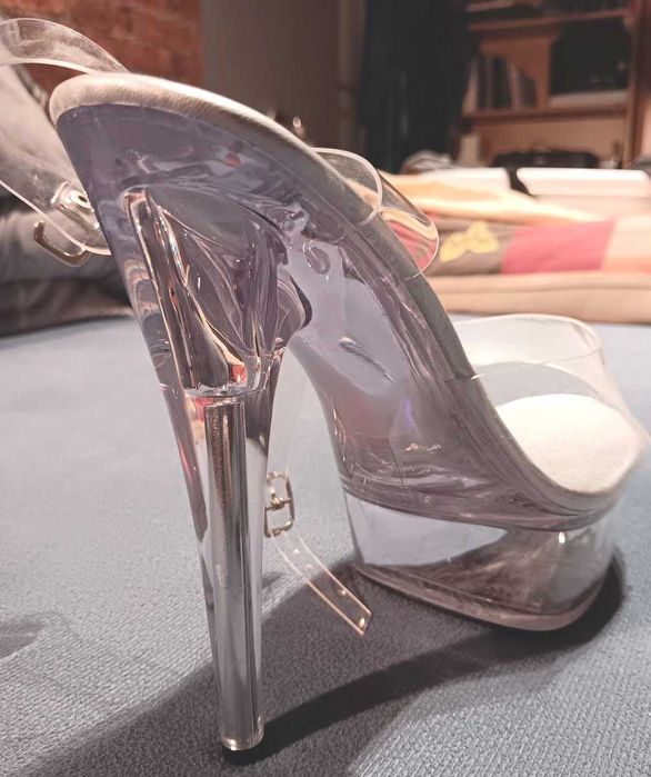 Seksowne szpilki na platformie Tiantianyan