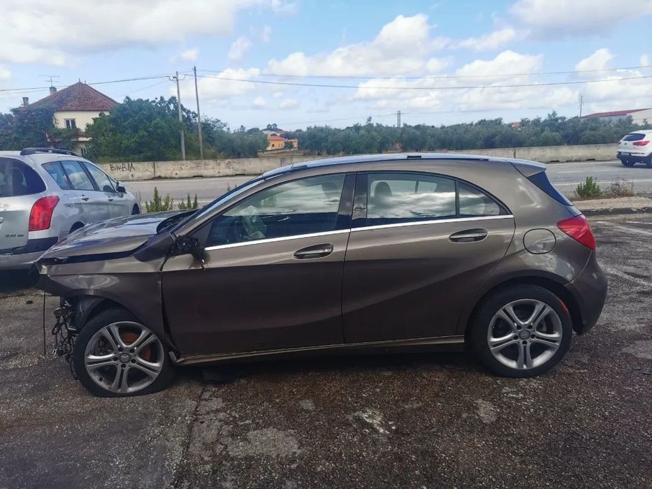 Peças Mercedes Class A 180 1.8 do ano 2012