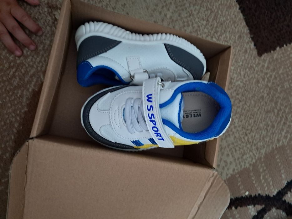 Кросівки макасини кеди