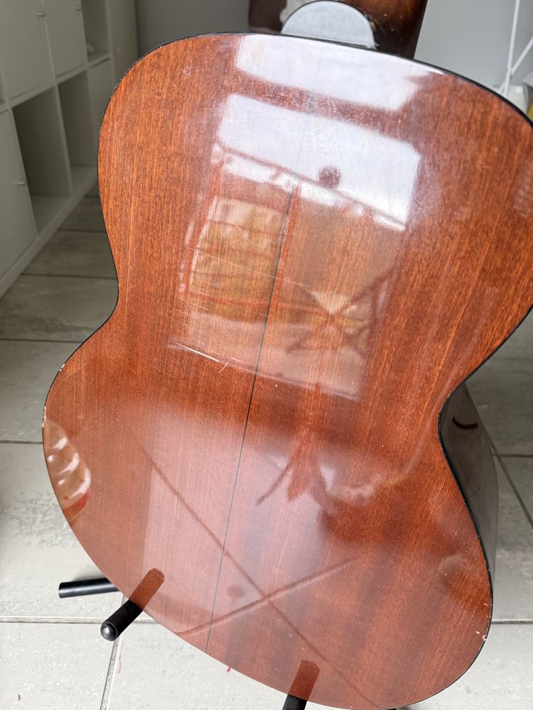 Takamine g220 + gratis stroik, stojak