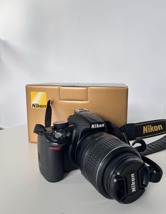 Фотоапарат Nikon3100 сумка в подарунок