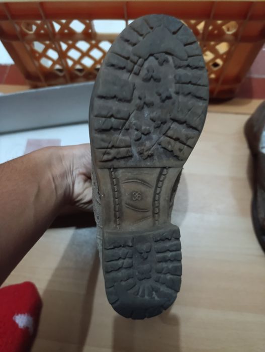 Sapatos de franjas