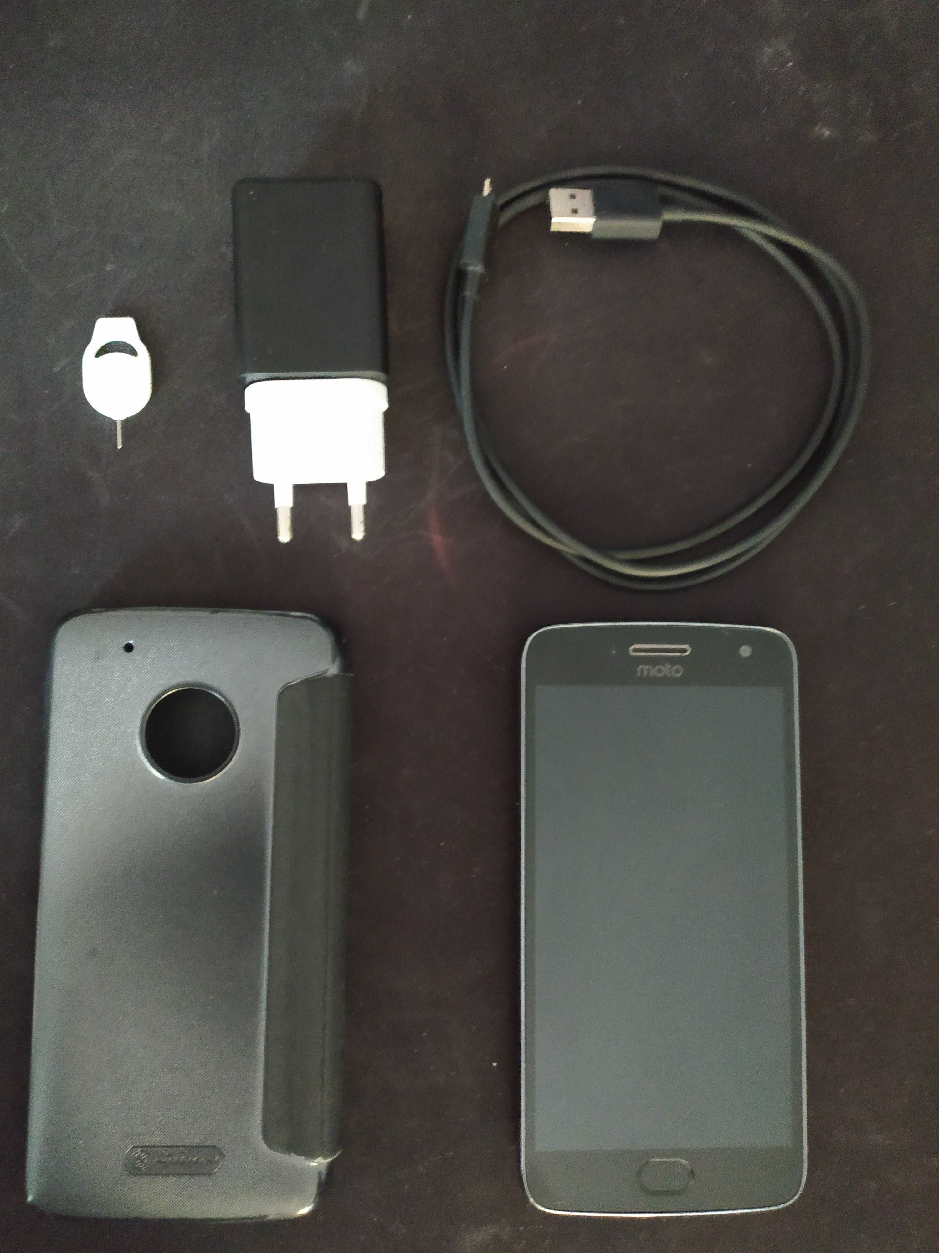 Телефон, андроид смартфон Motorola Moto G5 Plus 4/64