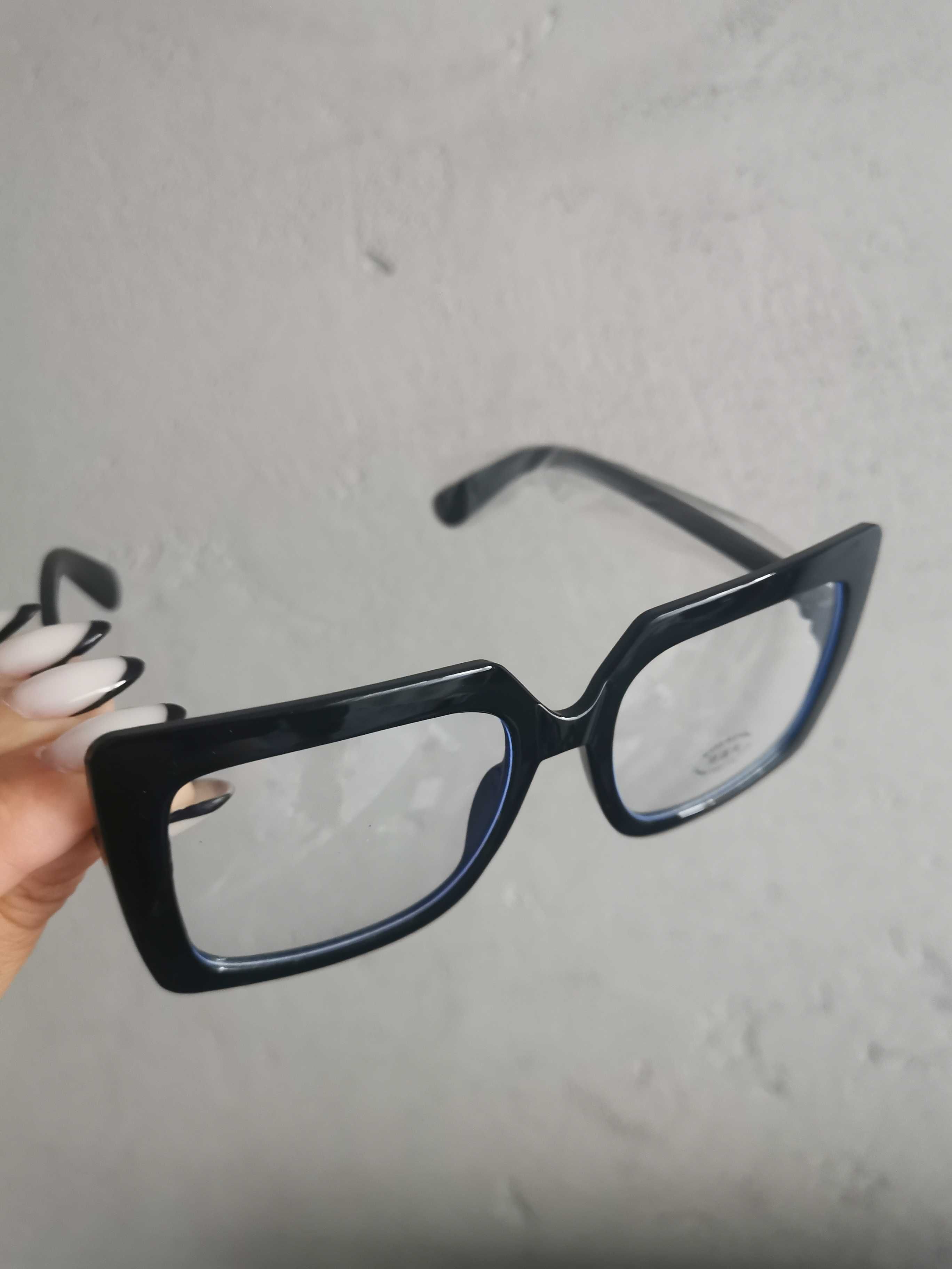 Czarne duże oprawki okulary damskie zerówki