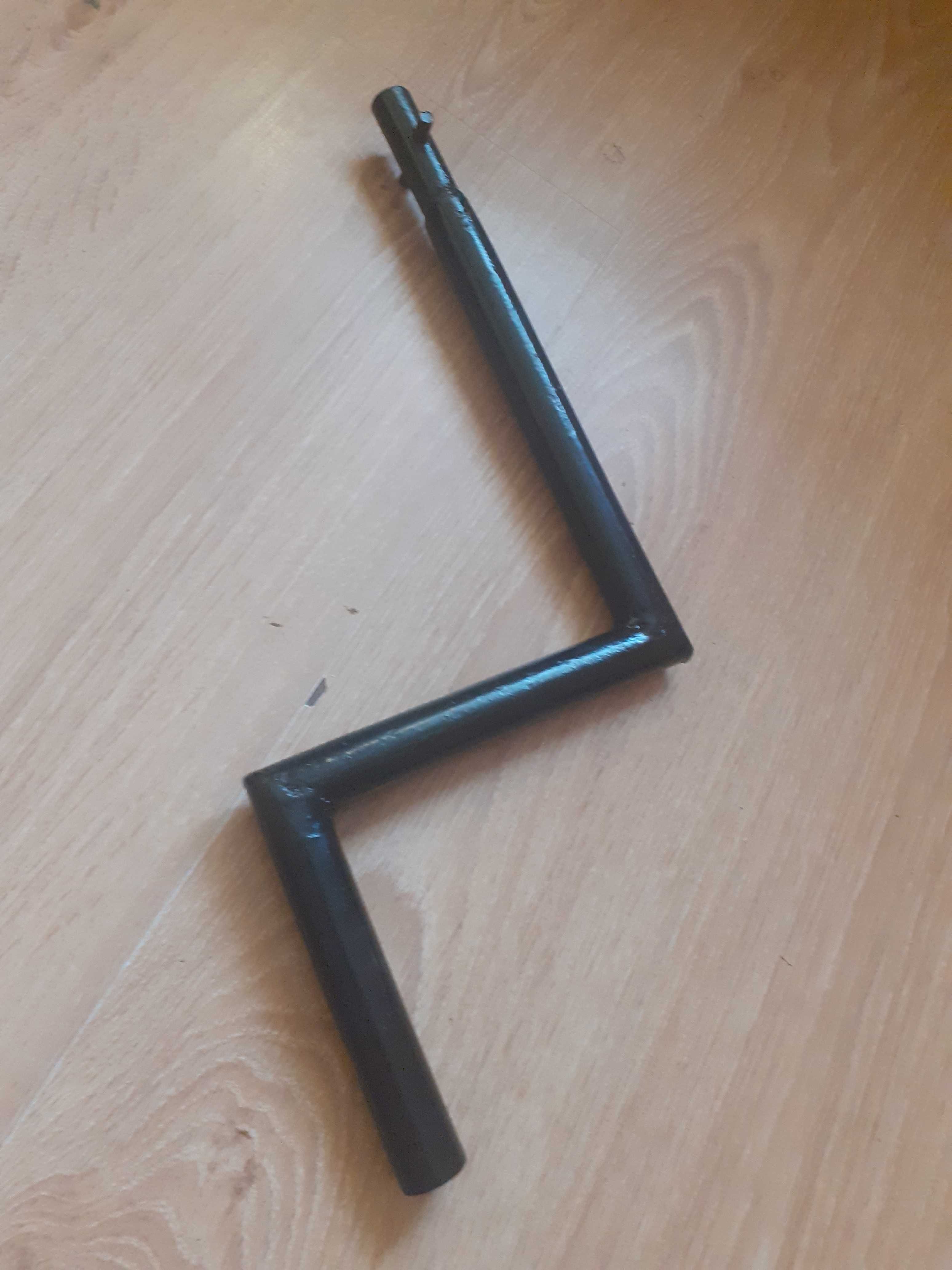 Stara korba rozruchowa traktor sam s 15