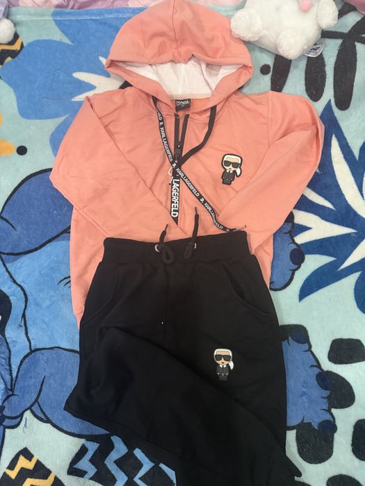 Dres Karl dla dziewczynki