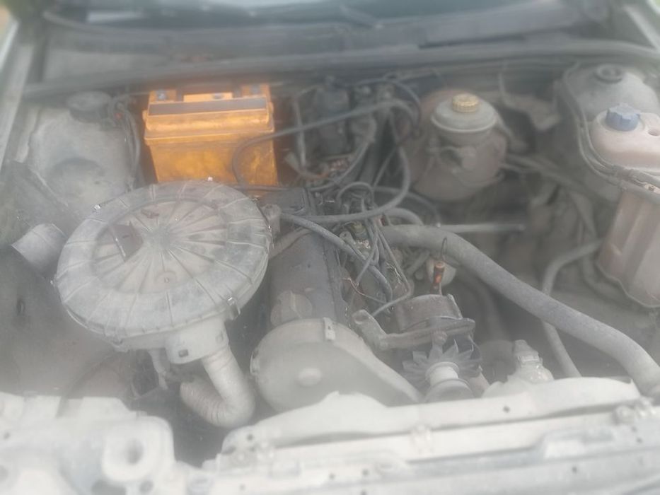 Продається мотор ауді80 б3 1.8 або ціла машина наразі