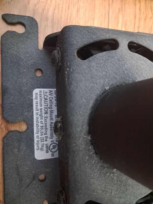 Кронштейн  для проектора