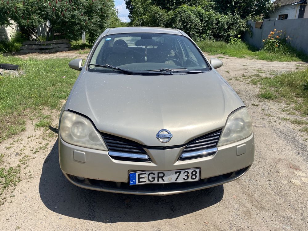 Бампера Nissan Primera p12 хетчбэк/універсал
