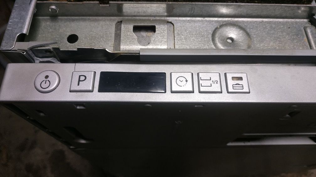 Посудомоечная машина HOTPOINT-ARISTON LSTF 7B019 EU