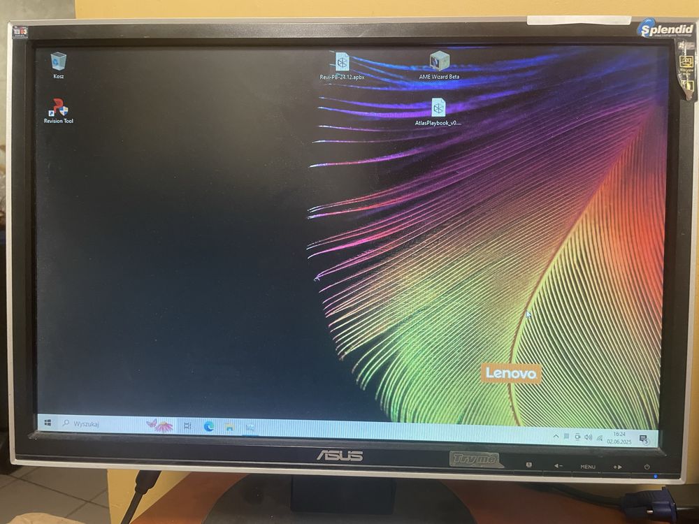 Custom Komputer AiO + Matryca, i3-6006U, 1 TB, DDR4