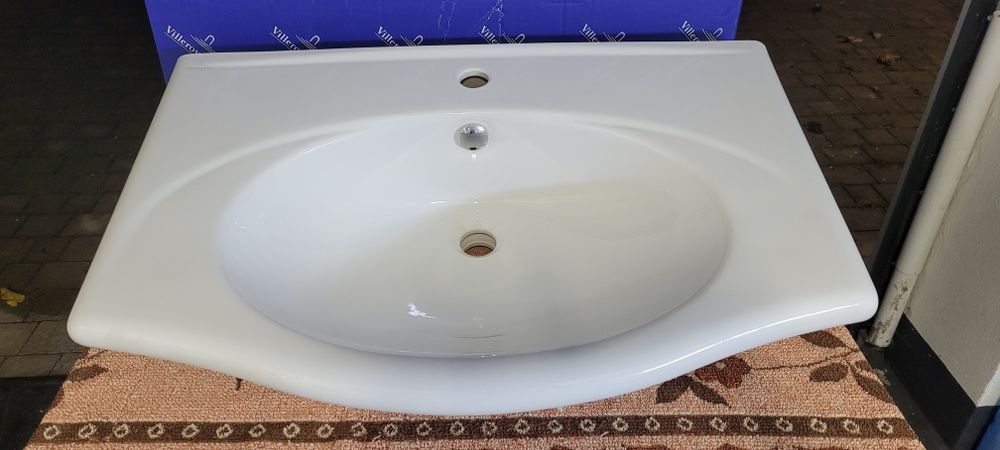 Umywalka Villeroy & Boch nowa