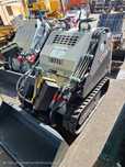 Mini Ładowarka gąsienicowa BTTL ST25M-6  HONDA Bobcat