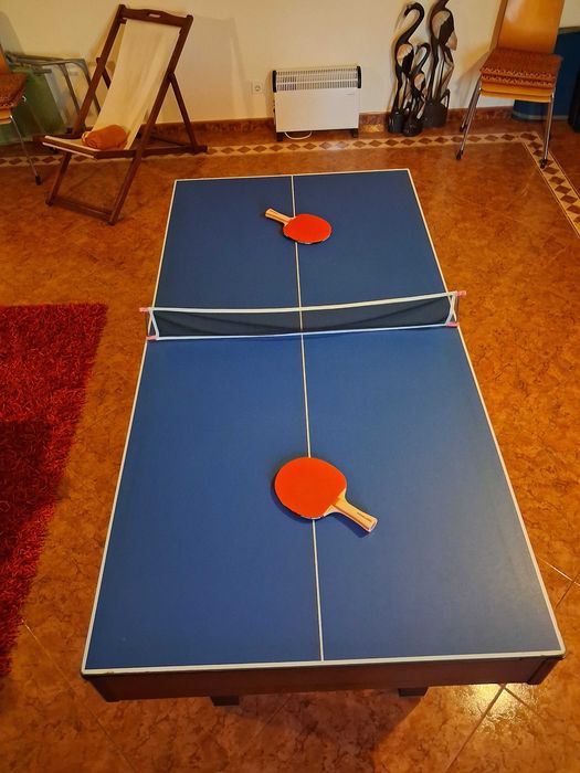 Mesa de bilhar e ping pong com tampa