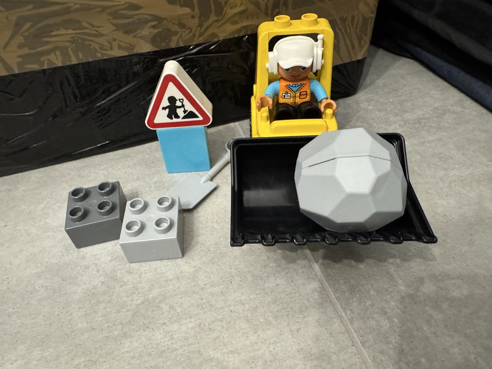 Lego duplo pomoc drogowa 10918