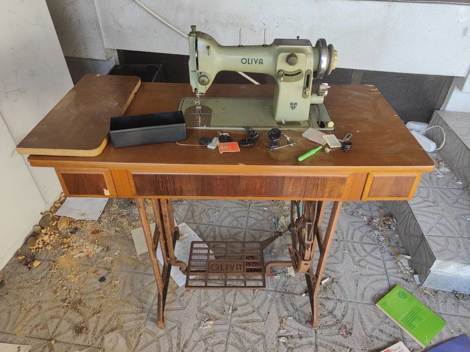 Maquuna costura antiga marca Oliva