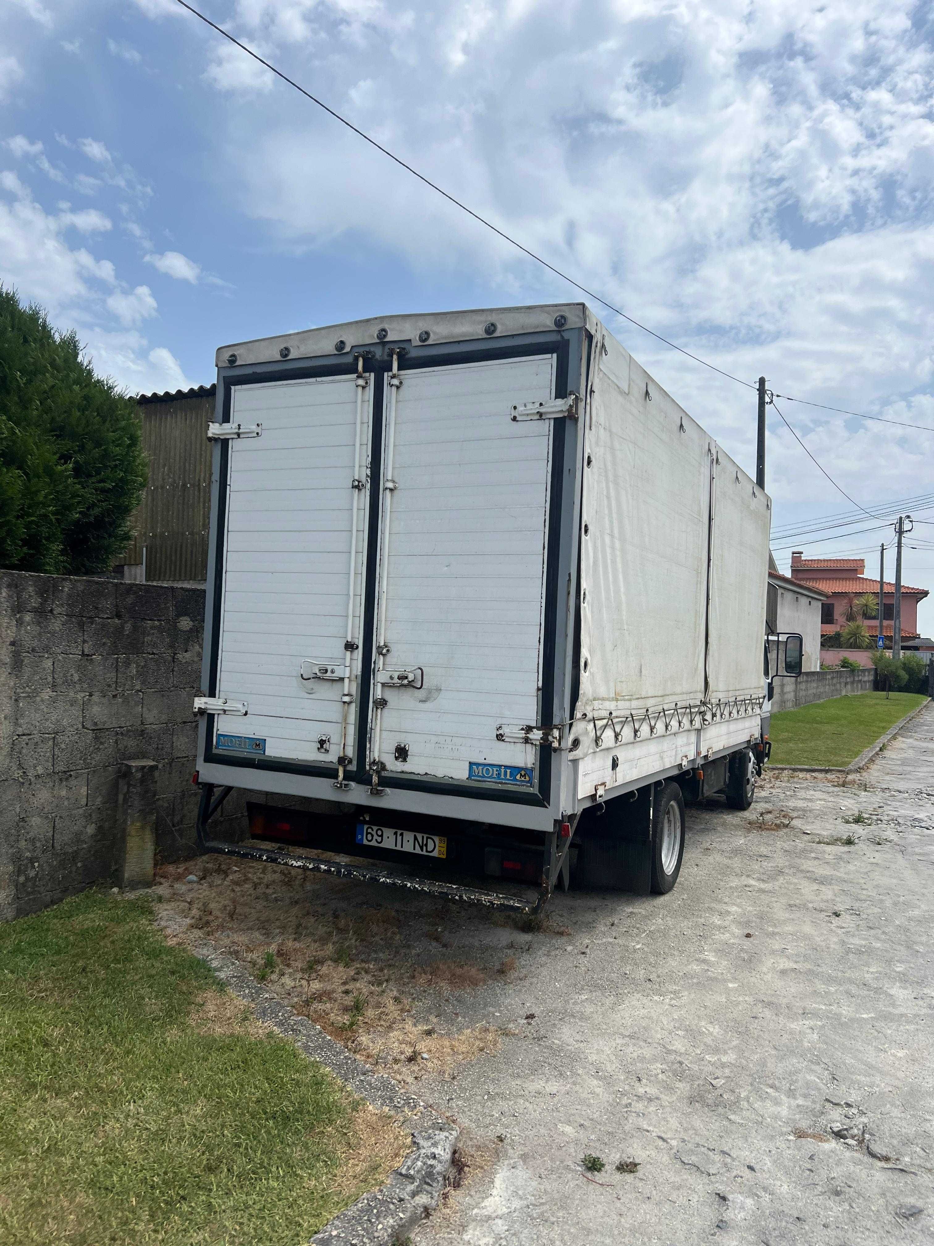 Camião Mitsubishi Canter Turbo