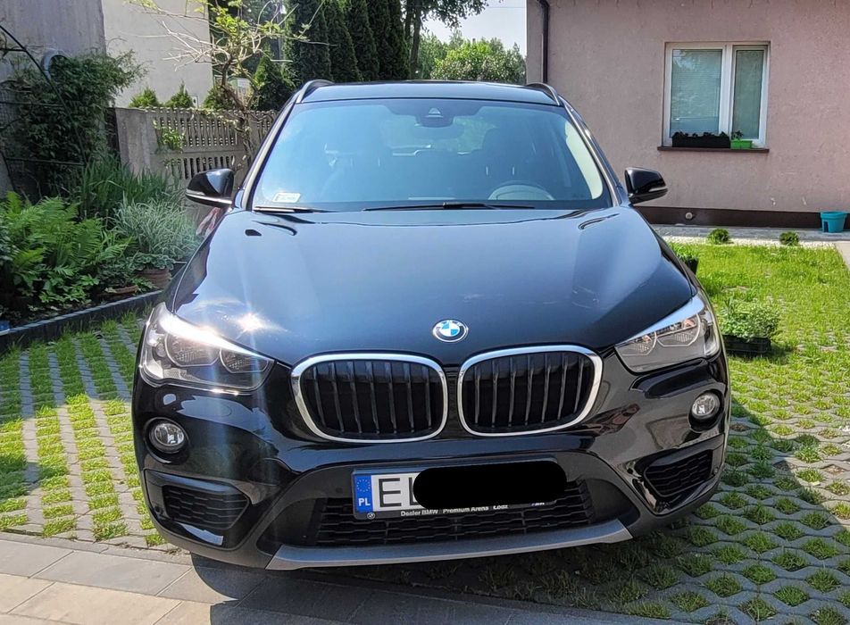 sprzedam BMW X1 s Drive 18i + koła zimowe