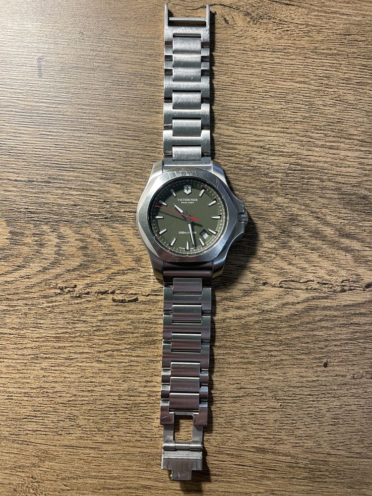 Victorinox I.N.O.X.