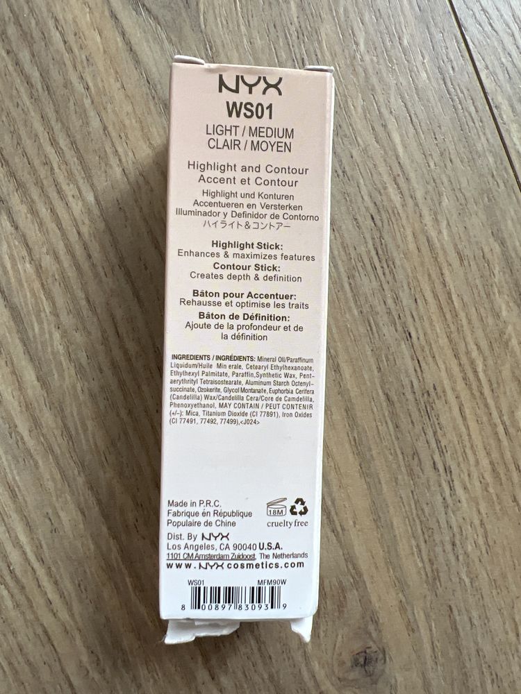 Nyx wonder stick konturowanie i rozswietlanie