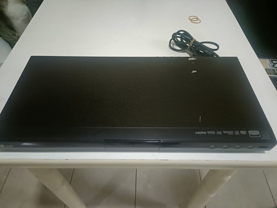 Lote de 3 leitores dvds 2 lg 1 sanyo