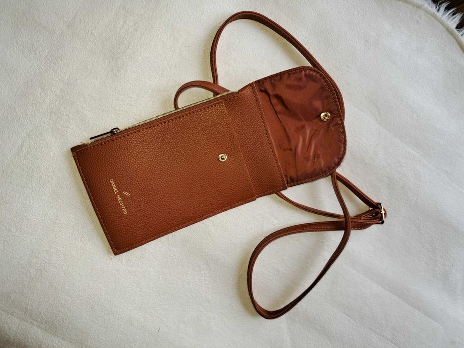 Saszetka DANIEL HECHTER - na telefon, dokumenty