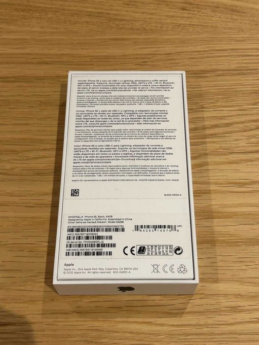 iPhone SE 2020 64 GB Preto
