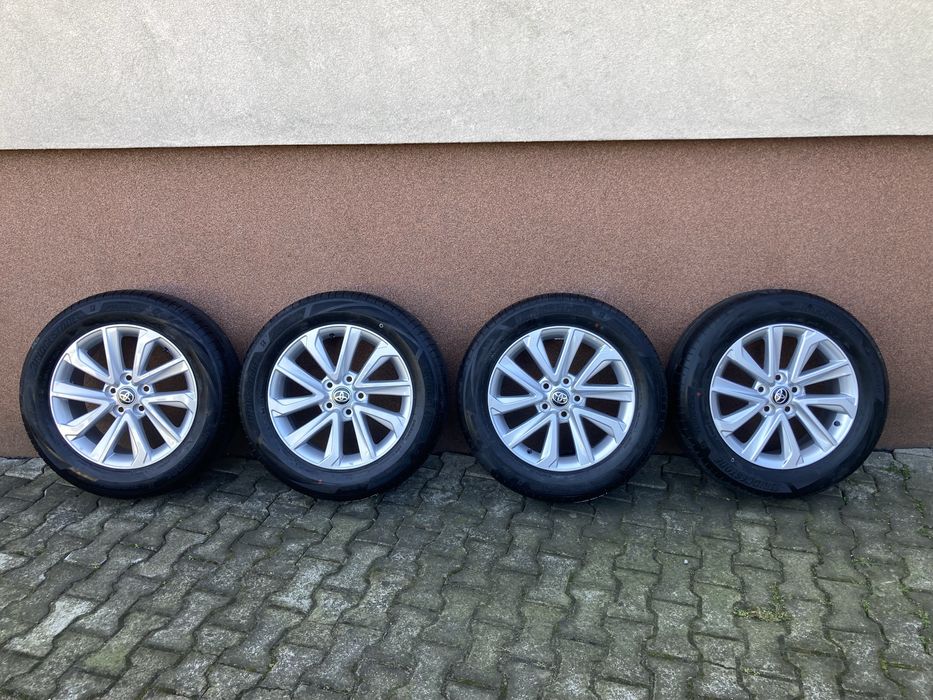 Koła Toyota CHR nowe 215/60 R17 opony felgi