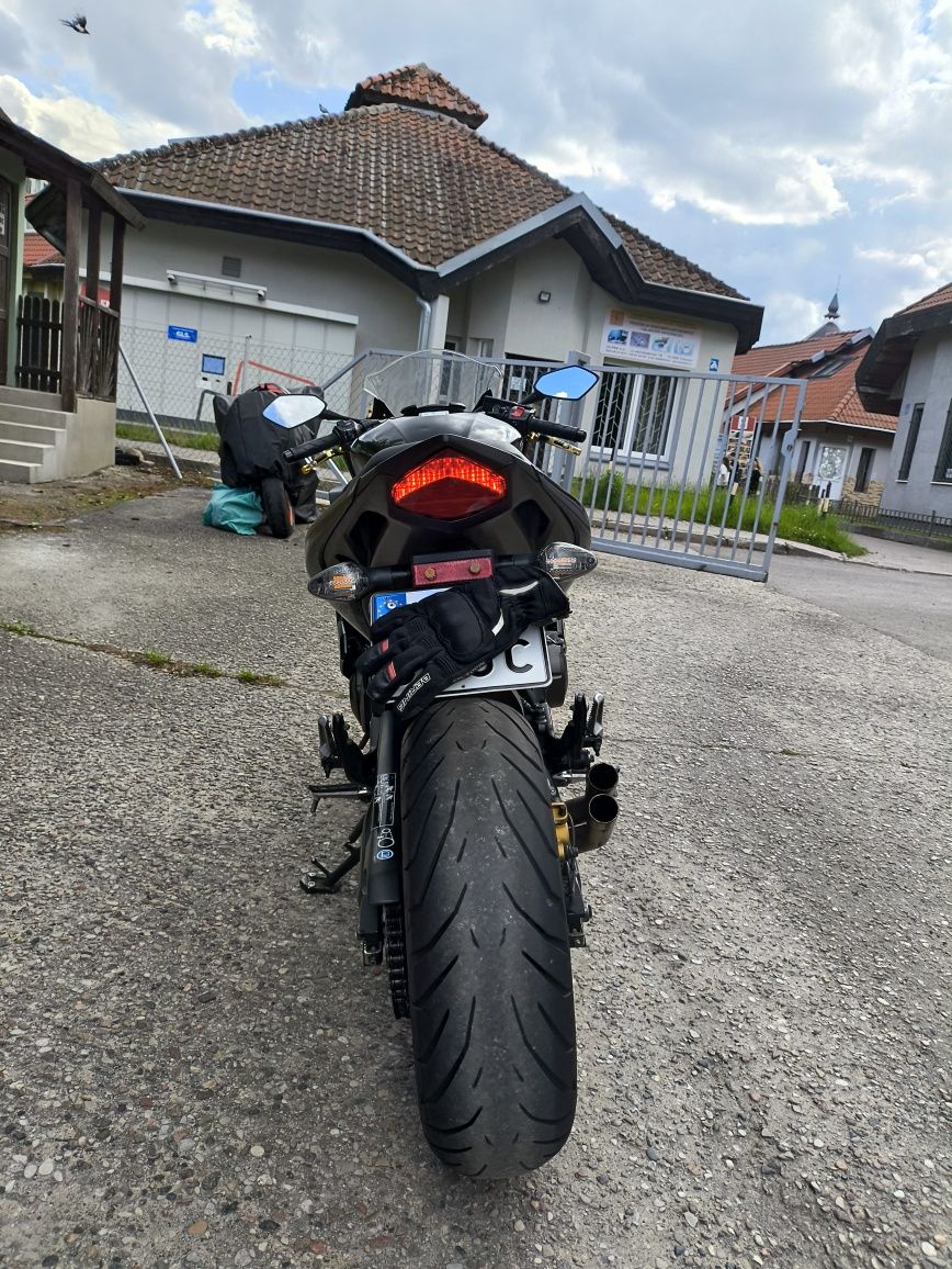 Honda Cbr600F 2011 C-ABS